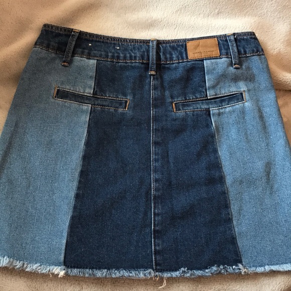 American Eagle Skirt - Picture 2 of 3